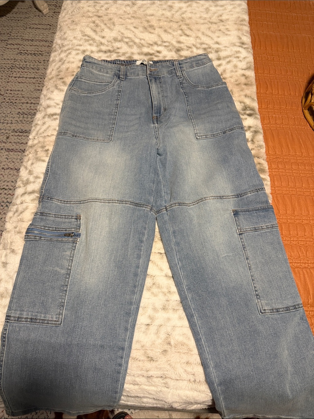 Madden NYC Light Wash Denim Cargo Jeans Elastic back